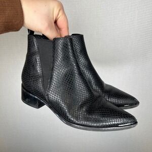 Marc Fisher LTD Black Snake Embossed Pointed Chelsea Ankle Boots Women's Size 7M